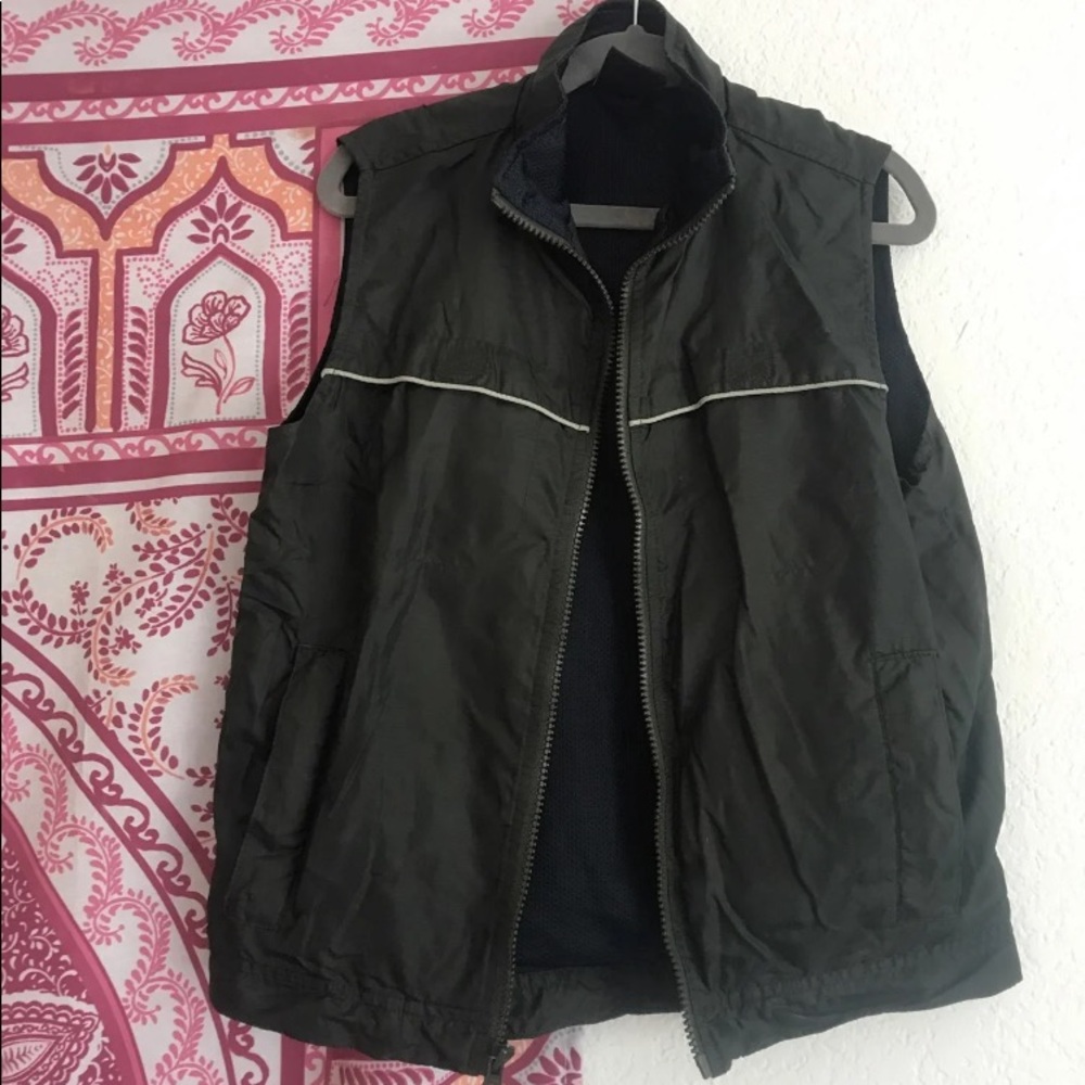 Army Green Gap Vest - image 1